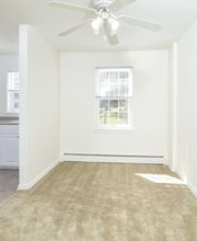 Knollwood Apartments image 2