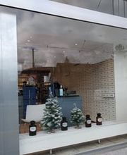 fenster-amavita-apotheke-albisstrasse