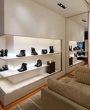 Louis Vuitton Bologna immagine 2