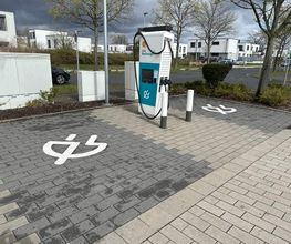 Shell Recharge Charging Station Bild 2