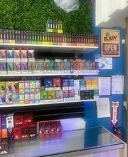 24/7 Mini market and smoke image 12