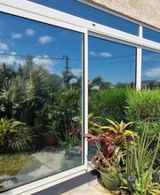 Caz' Protect image 7