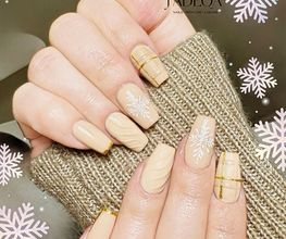 J'adeqa Nails Pedicure Lashes Bild 15