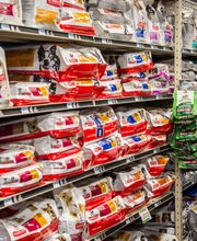Product Shot: Pet Food/Supplies