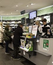 comptoir-de-caisse-pharmacie-amavita-tripet