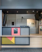 B&B HOTEL Lille Roubaix Campus Gare image 9