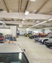 Wide Shot of Body Repair Area