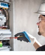 Elektrotechnik Reparaturen und Installationen