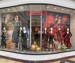 GUESS imagen 1