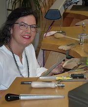 Monica Schnüriger Goldschmiede Bild 1