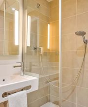 B&B HOTEL Paris Porte d'Orléans image 8