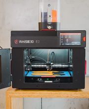 Sooley – Maßgefertigte Einlagen für B2C und B2B

Sooley bietet maßgefertigte Einlagen, die per 3D-Scan mit dem iPhone von zu Hause aus bestellt werden können. Jede Einlage wird in Deutschland von Orthopädieschuhtechnikern gefertigt und weltweit kos