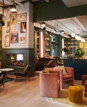 Le lobby • Square Lodge Hôtel**** La Roche-sur-Yon