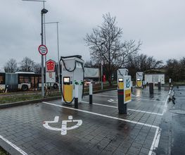 Shell Recharge Charging Station Bild 3