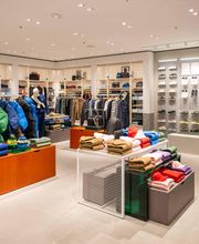 Lacoste Nîmes Cap Costières image 4