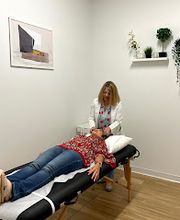 Heal Your Vibe Acupuncture & Wellness image 14