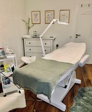 Katja Steinle - Less hair & care - dauerhafte Haarentfernung Bild 10