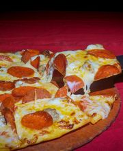 Boss' Pizza & Chicken image 10