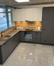 Sanitas Troesch Fischer Küchen & Haushaltgeräte, Küchenausstellung Luzern Bild 2