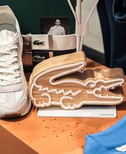 Lacoste Marseille Terrasses du Port image 3