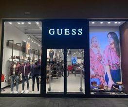 GUESS immagine 1