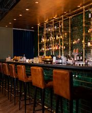 No Man's Land Cocktail Parlor & Eatery image 12