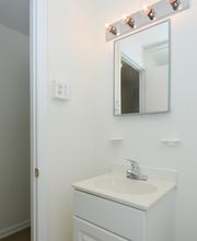 Boothwyn Court Apartments image 18