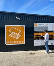 Selfstock.com Trégueux image 1