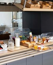 B&B HOTEL Pau Lescar image 12