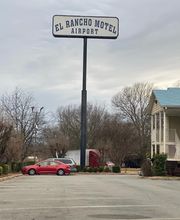 El Rancho Motel image 18