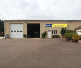 Sombernon Services image 2