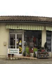 M'Amie Fleur image 2