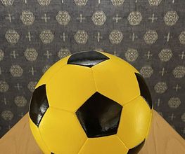 Urne Fußball/Lehm
