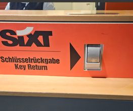 SIXT Autovermietung Basel Flughafen Bild 1