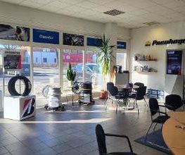 Pneuhage Reifen und Autoservice Bild 11