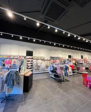 Tape à l'oeil - Bias image 5