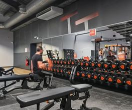 Basic-Fit 24/7 image 1