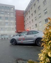 Laet's Go Taxi image 1