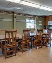 Hilltop Manor Rehabilitation & Skilled Nursing image 1