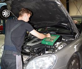 Harms - Blick in Motor