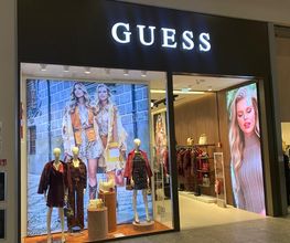 GUESS immagine 3