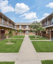The Ridge Apartments image 11