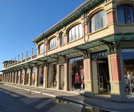 GUESS immagine 2