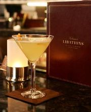 You deserve the best – treat yourself to an unforgettable evening of hand-cut steaks, fresh seafood and signature cocktails