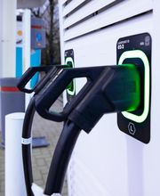 Shell Recharge Charging Station Bild 1