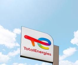This is a picture representing NF042677 (FUELING) - REL.LORMONT