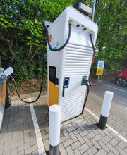 Shell Recharge Charging Station Bild 1