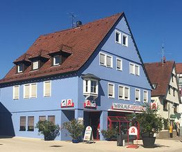 Aussenansicht der Wieslauf-Apotheke
