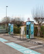 EVzen station de recharge Vendeuvre-sur-Barse - U Express