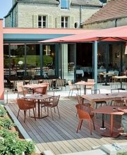 Castel de Très Girard image 11